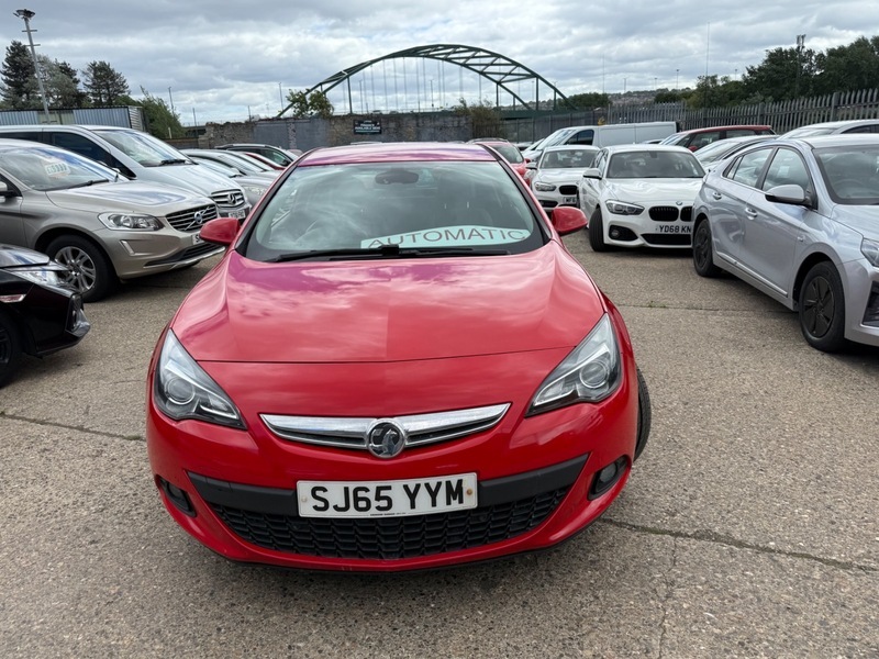 Vauxhall Astra GTC Sri Red #2