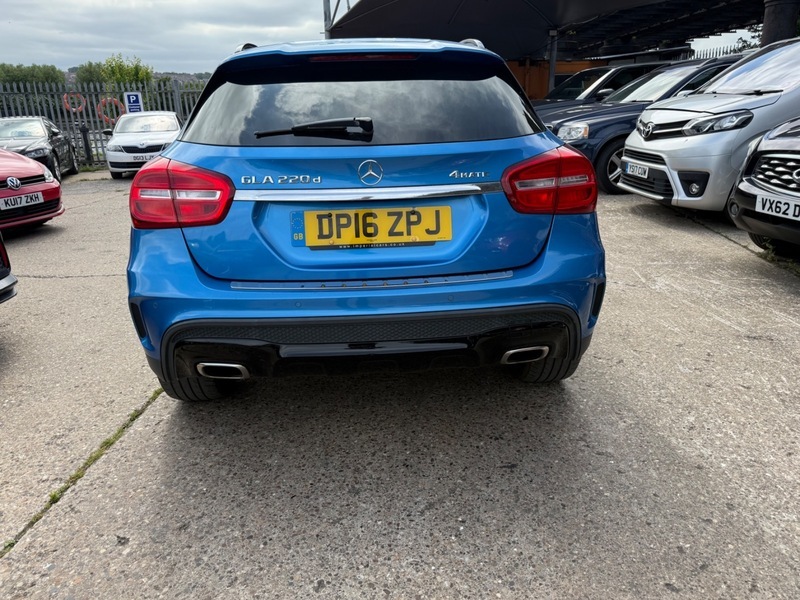 Mercedes-Benz GLA Class Gla 220 D 4Matic Blue #6