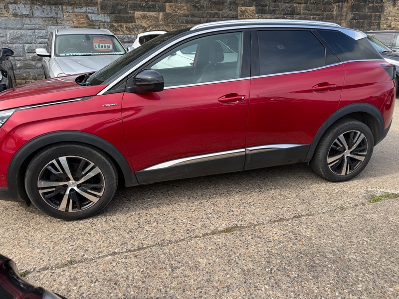 Peugeot 3008 Bluehdi S S Gt Red #5