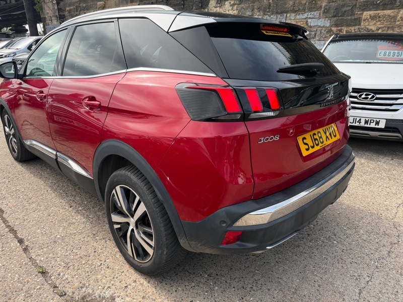 Peugeot 3008 Bluehdi S S Gt Red #3