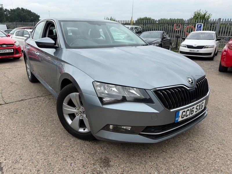 Skoda Superb Se Tsi Grey