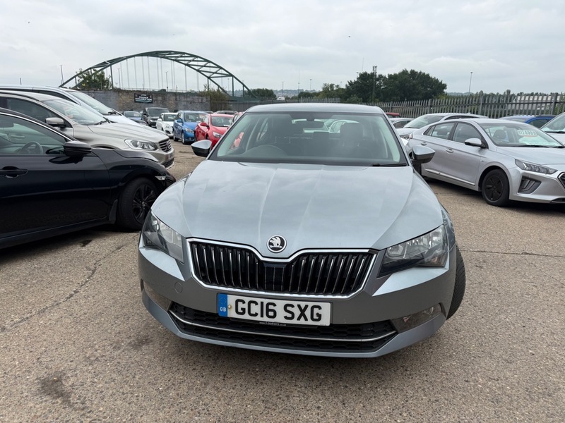Skoda Superb Se Tsi Grey #4