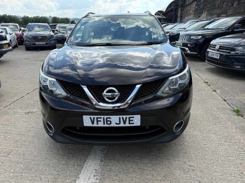Nissan Qashqai N-connecta Dci VF16JVE Black #2