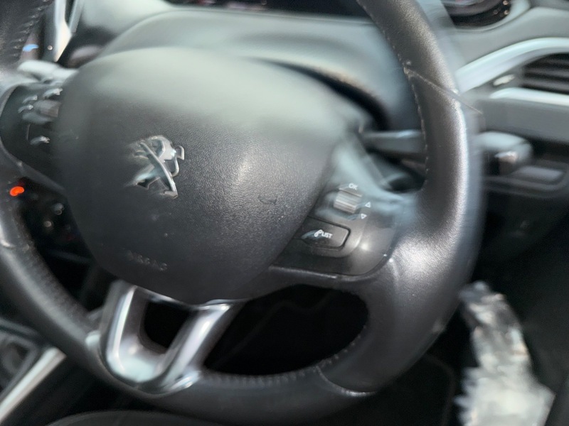 Peugeot 2008 Petrol White #10