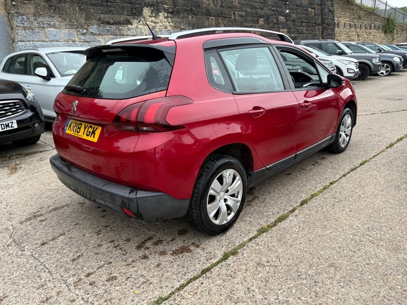 Peugeot 2008 Active Red #6