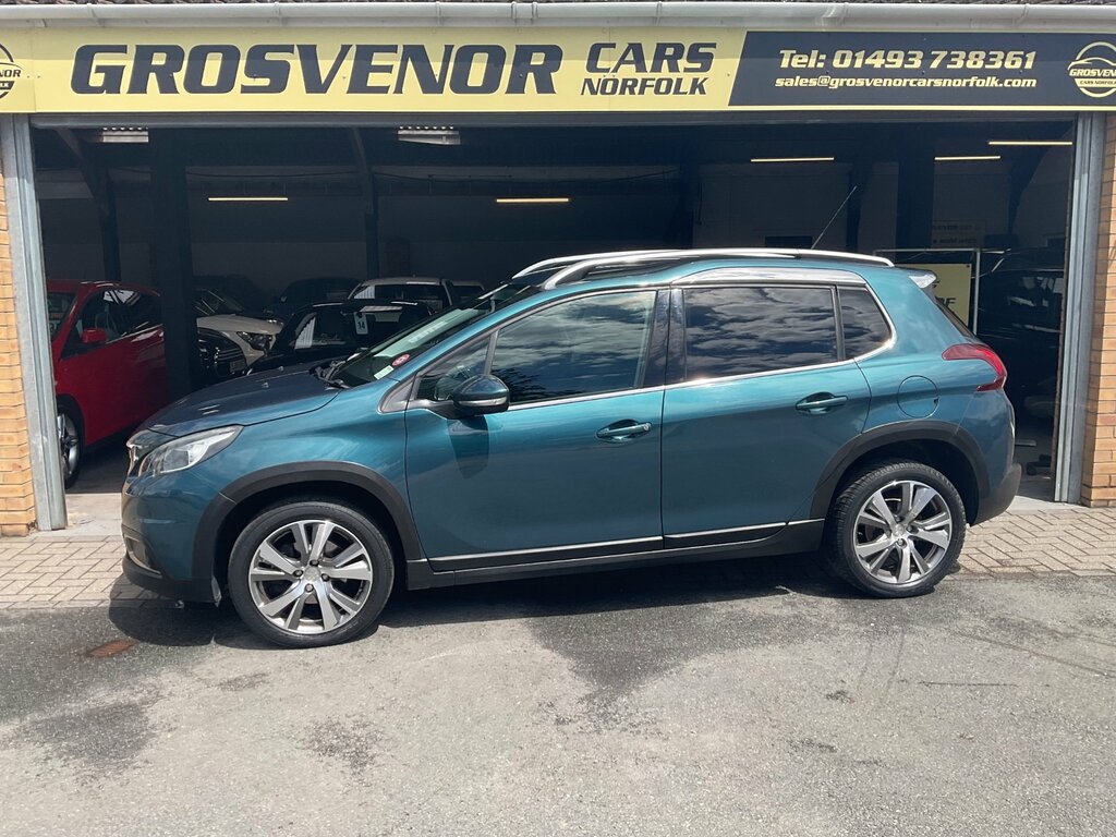 Peugeot 2008 1.2 Puretech Allure Suv Eat Euro 6 Ss GF67CXJ Green #2