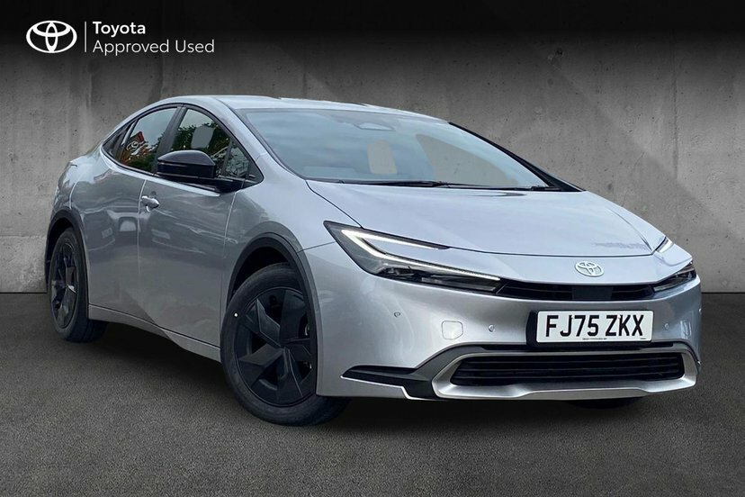 Toyota Prius 2.0 13.6Kwh Design Hatchback Plug-in Hy