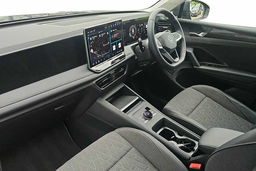 Volkswagen Tiguan 1.5 Etsi Mhev Match Suv Hybrid Dsg 150 DF75GDV Grey #2