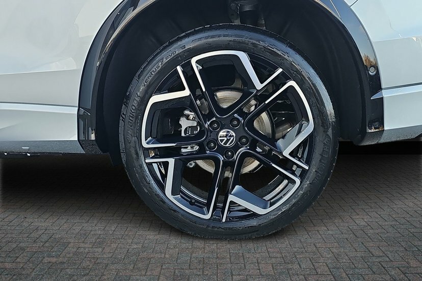 Volkswagen Tiguan 2.0 Tdi R-line Suv Dsg 150 Ps DF75TWM Silver #5