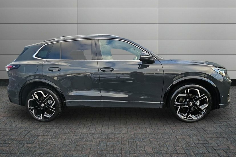 Volkswagen Tiguan 1.5 Etsi Mhev R-line Suv Hybrid Dsg 15 DF75GPZ Grey #4