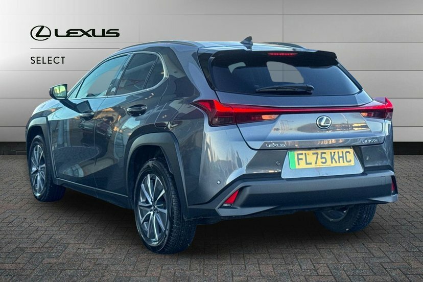Lexus UX 300E 72.8Kwh Premium Suv 204 Ps Grey #3