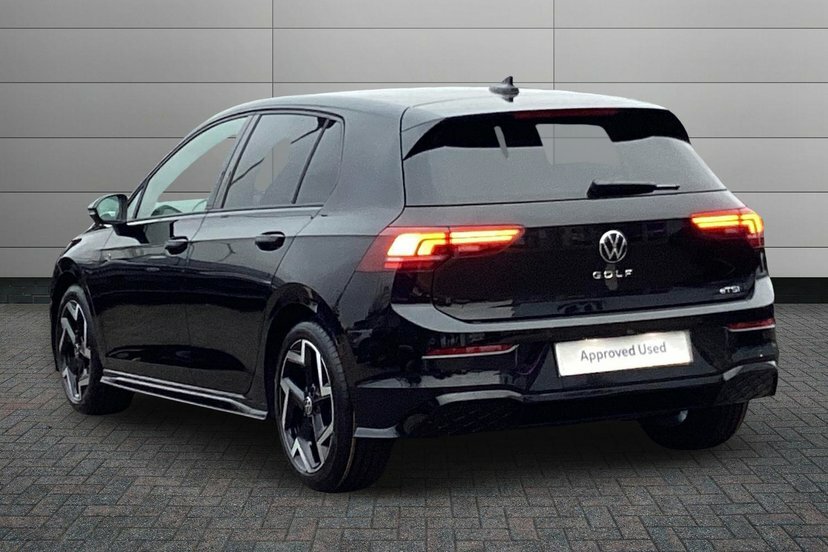 Volkswagen Golf 1.5 Etsi Mhev R-line Hatchback Hybrid D EF75OFE Black #3