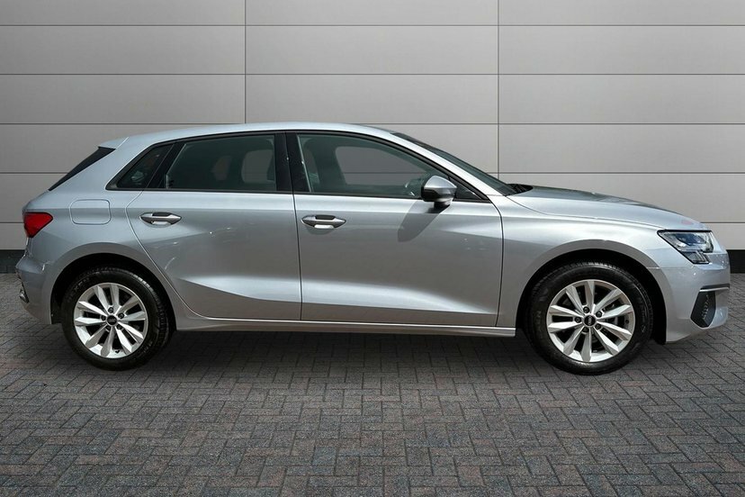 Audi A3 1.0 Tfsi 30 Technik Sportback 1 Silver #4