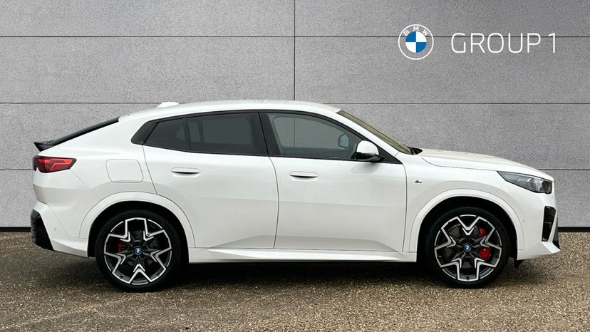 BMW iX2 Ix2 Xdrive30 M Sport RJ74UMG White #3
