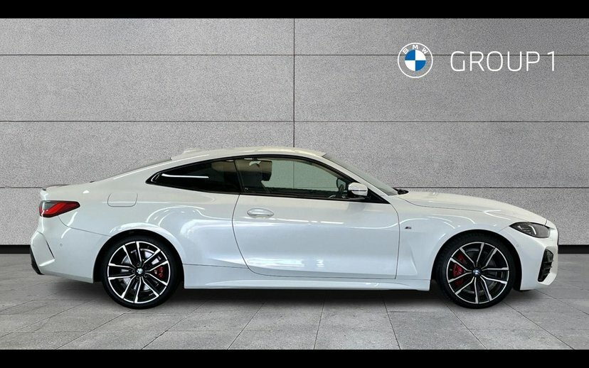 BMW 4 Series Gran Coupe M440d Xdrive Coupe White #3