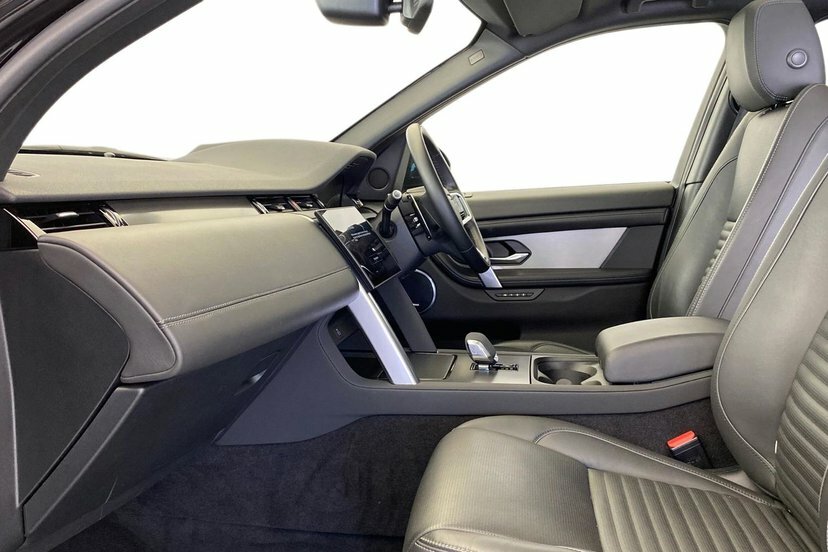 Land Rover Discovery Sport 2.0 D200 Mhev Dynamic Hse Suv 4Wd KM24WZP Black #3