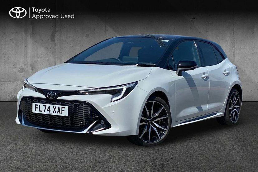 Toyota Corolla 1.8 Vvt-h Gr Sport Hatchback Hybrid Cvt FL74XAF Black #3