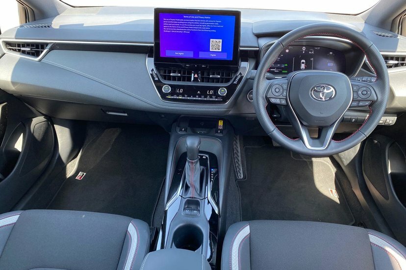 Toyota Corolla 1.8 Vvt-h Gr Sport Hatchback Hybrid Cvt FL74XAF Black #5