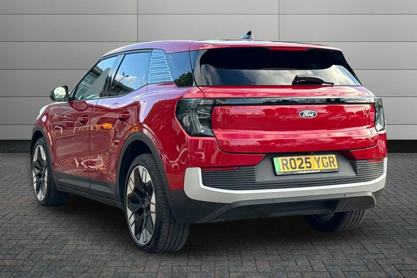 Ford Explorer Extended Range 79Kwh Premium Suv RO25YGR Red #3