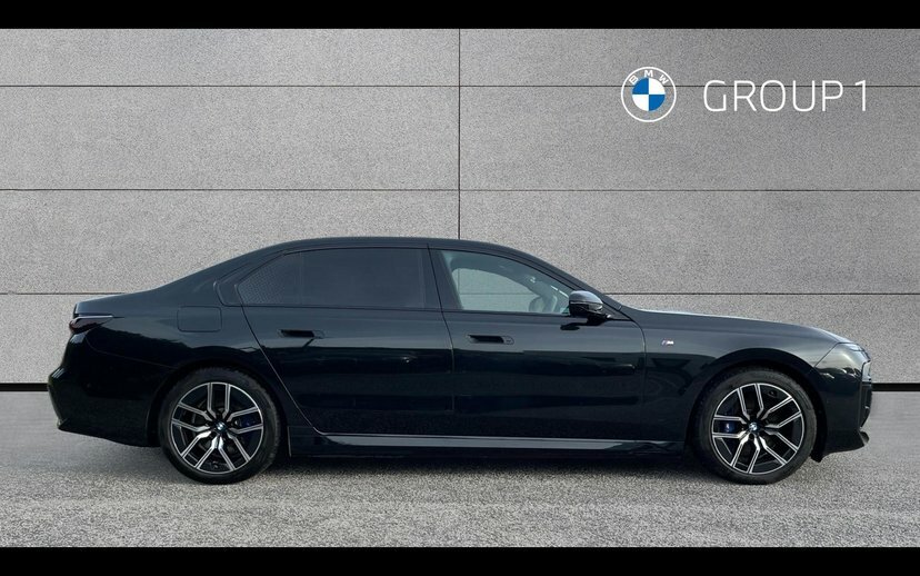 BMW i7 I7 Edrive50 M Sport GV25FFR Black #3