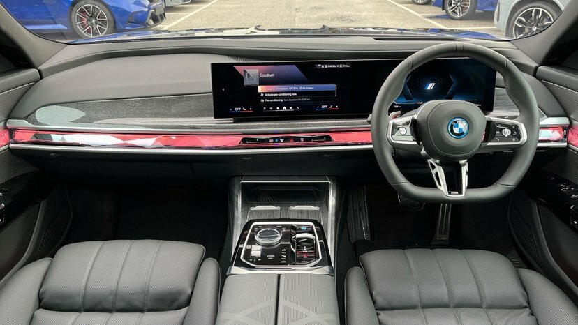 BMW i7 I7 Edrive50 M Sport Black #4