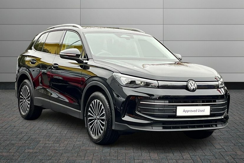Volkswagen Tiguan 1.5 Etsi Mhev Match Suv Hybrid Dsg 150 Black