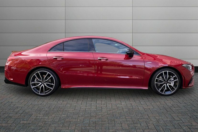 Mercedes-Benz CLA Class 2.0 Cla35 Amg Premium Coupe 7G-dct 4M Red #3
