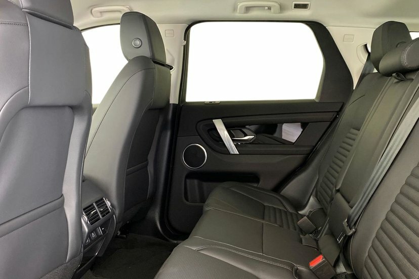 Land Rover Discovery Sport 2.0 D200 Mhev S Suv 4Wd 204 Ps EJ75KNK Black #4