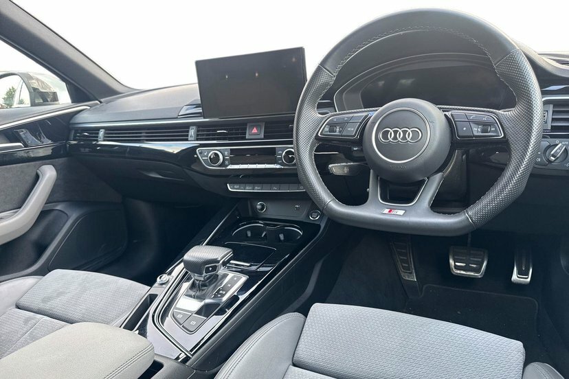 Audi A4 Avant 2.0 Tfsi 35 Black Edition Estate S Tron KE23UCH Black #6