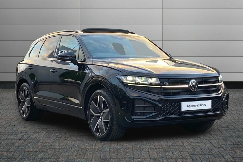 Volkswagen Touareg 3.0 Tdi V6 Black Edition Suv Tiptronic AU75NUH Black
