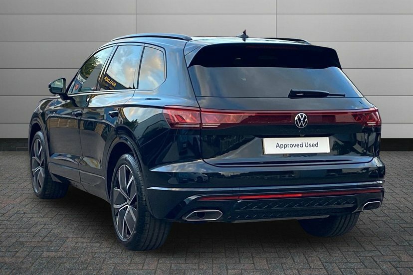 Volkswagen Touareg 3.0 Tdi V6 Black Edition Suv Tiptronic AU75NUH Black #3