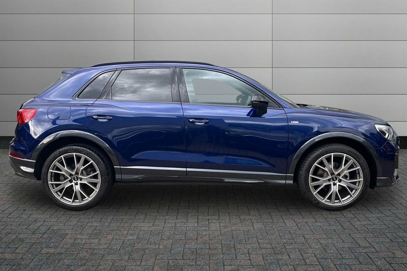 Audi Q3 1.5 Tfsi Cod 35 Black Edition Suv S Tro Blue #4