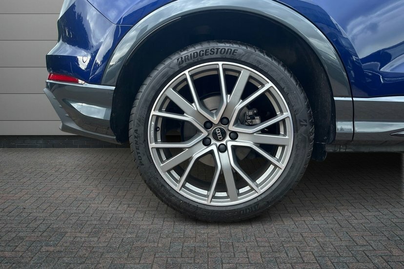 Audi Q3 1.5 Tfsi Cod 35 Black Edition Suv S Tro Blue #5