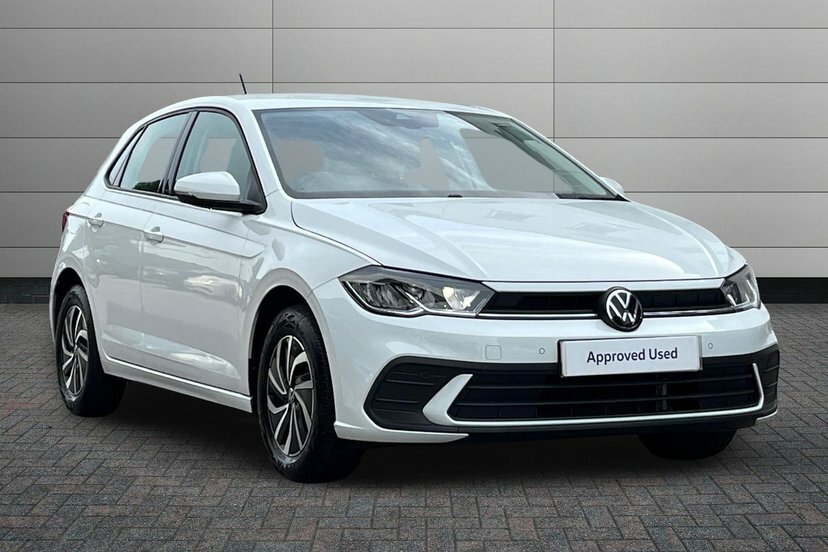 Volkswagen Polo 1.0 Tsi Life Hatchback 95 Ps White