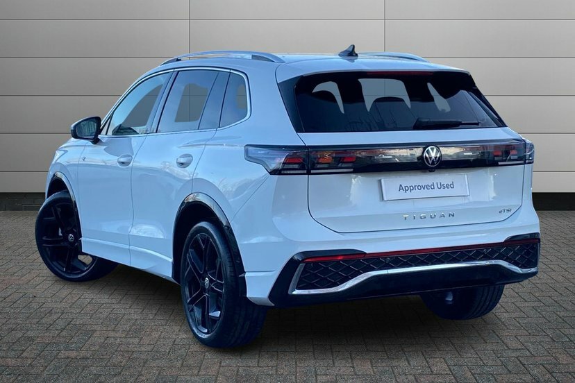 Volkswagen Tiguan 1.5 Etsi Mhev R-line Suv Hybrid Dsg 15 White #3