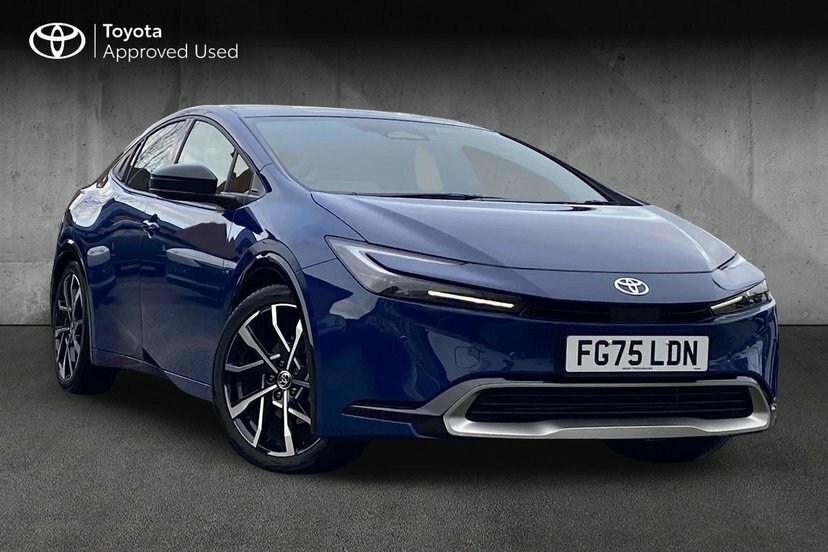 Toyota Prius 2.0 13.6Kwh Excel Hatchback Plug-in Hyb