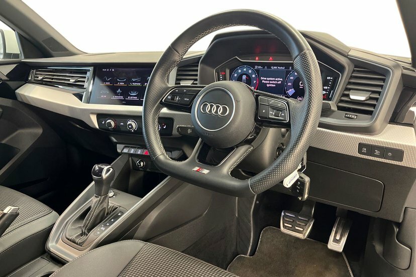 Audi A1 1.5 Tfsi 35 S Line Sportback S Tronic White #6