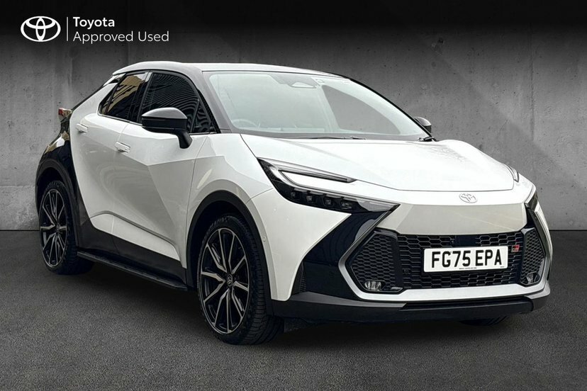 Toyota C-Hr 2.0 Vvt 13.6Kwh Gr Sport Suv Plug-in Hy White