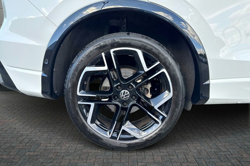 Volkswagen Tiguan 1.5 Etsi Mhev R-line Suv Hybrid Dsg 15 DA75GWF White #5