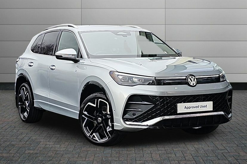 Volkswagen Tiguan 2.0 Tdi R-line Suv Dsg 150 Ps Silver