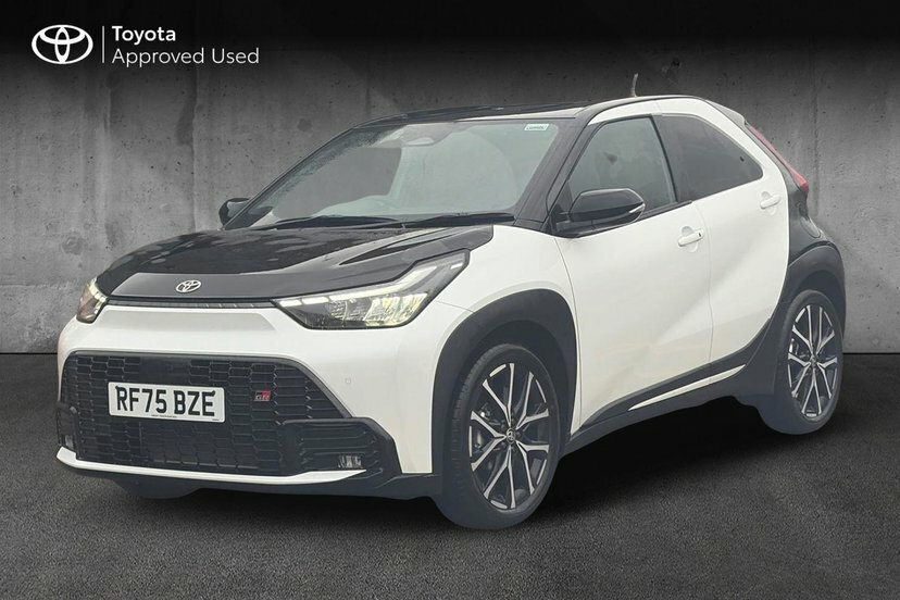 Toyota Aygo X 1.5H Gr Sport Hatchback Hybrid Cvt 116 RF75BZE White #3