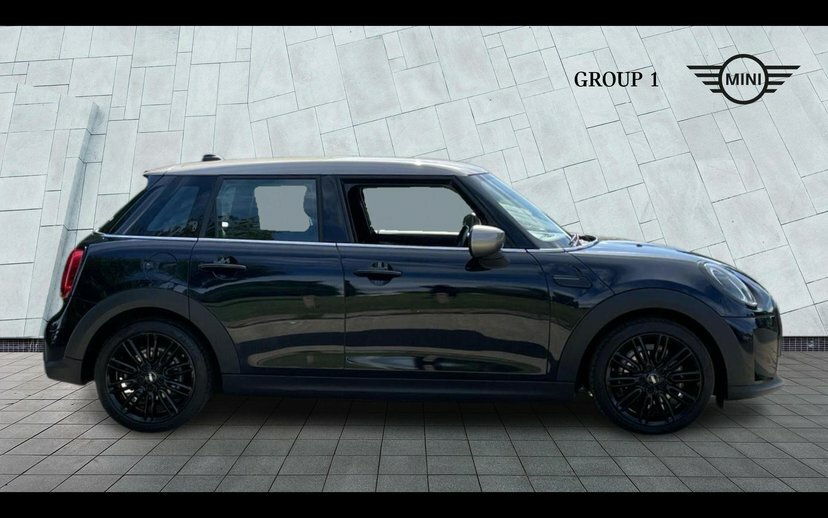 Mini Hatch 5-Door Hatch Cooper Exclusive HX73OCY Black #3