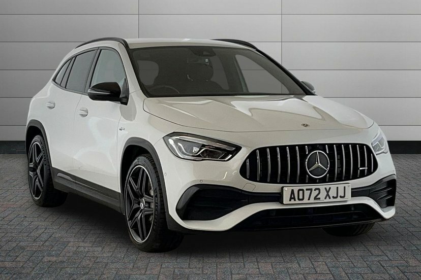 Mercedes-Benz GLA Class 2.0 Gla35 Amg Premium Suv 8G-dct 4Mat White