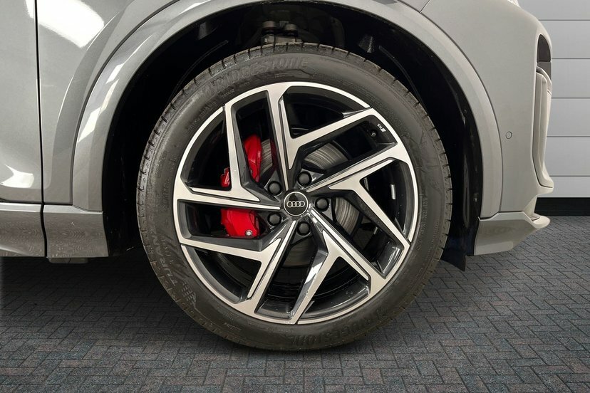 Audi Q6 E-Tron 100Kwh Edition 1 Sportback Quatt AO26KBK Grey #5