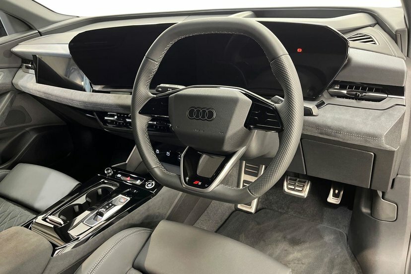 Audi Q6 E-Tron 100Kwh Edition 1 Sportback Quatt AO26KBK Grey #6