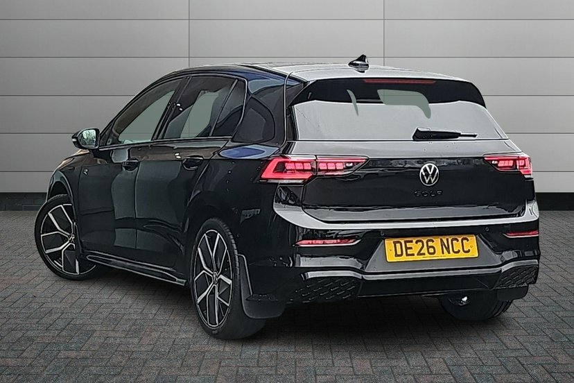 Volkswagen Golf 2.0 Tdi Black Edition Hatchback Dsg 15 DE26NCC Black #3