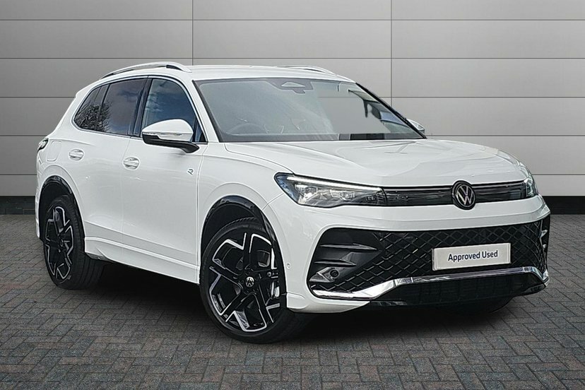 Volkswagen Tiguan 2.0 Tdi R-line Suv Dsg 150 Ps White