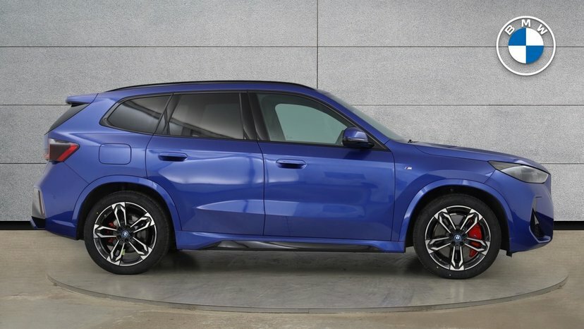 BMW iX1 Ix1 Xdrive30 M Sport YE25XZU Blue #5