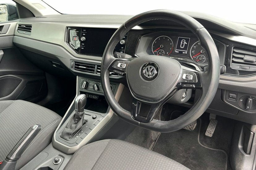 Volkswagen Polo 1.0 Tsi Se Tech Edition Hatchback Dsg Black #6