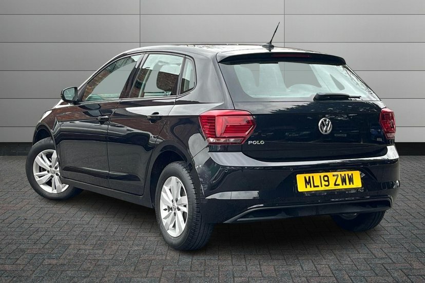 Volkswagen Polo 1.0 Tsi Se Tech Edition Hatchback Dsg Black #3
